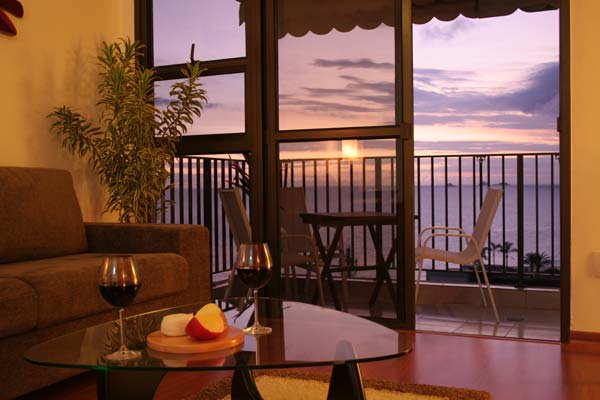 Имаш недвижим имот и си намерил купувач? Ръководство, почерпано от BG действителността, редуциращо стреса, преди изповядване